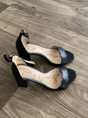 Sam Edelman Black Scalloped Block Heel Sandals with Ankle Strap